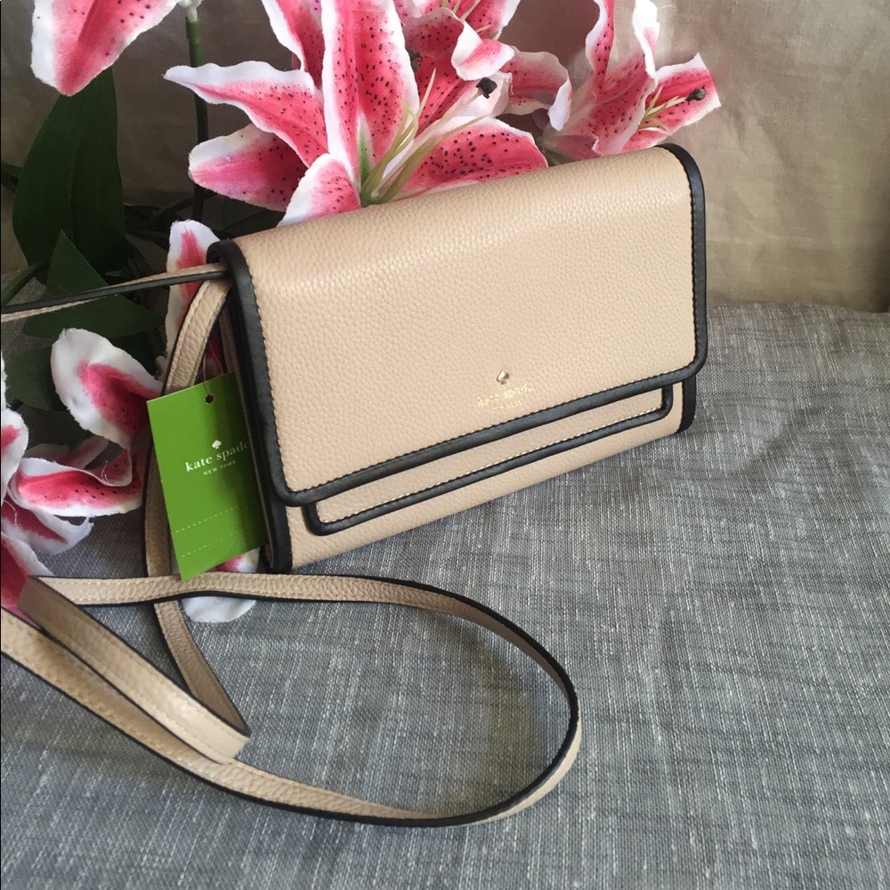 Kate Spade Summer Ward Place Clutch crossbody bag - Picture 2 of 8
